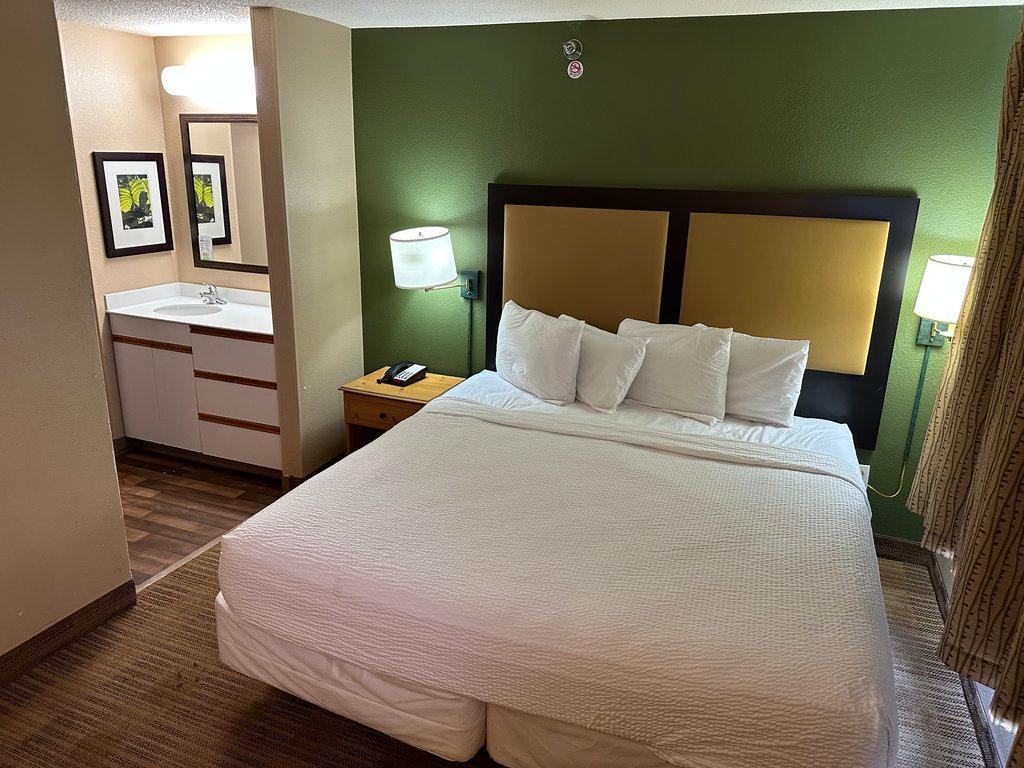 Red Roof Inn סאות'פילד מראה חיצוני תמונה