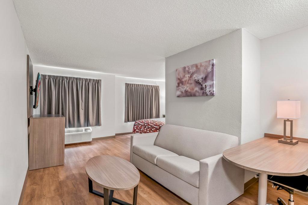 Red Roof Inn סאות'פילד מראה חיצוני תמונה